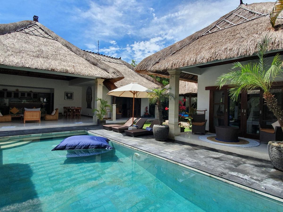 Beautiful Villa Indah Seminyak  Exterior photo